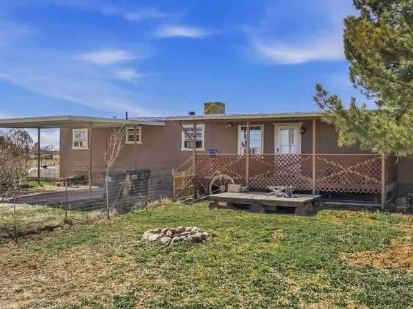 343 Dove Creek Dr, Spring Creek, NV 89815