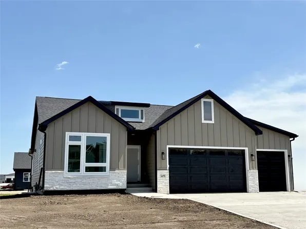 675 NW Georgetown Dr, Waukee, IA 50263
