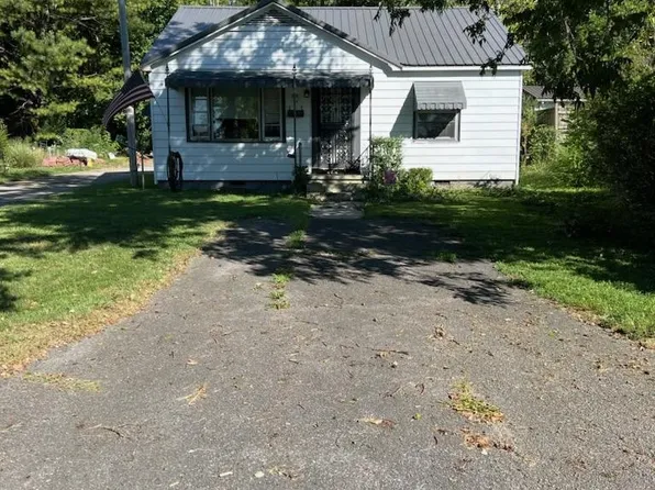 1064 W Cunningham St, Milan, TN 38358