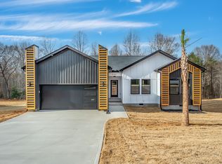 202 Anchor Rd, Greenville, SC 29617