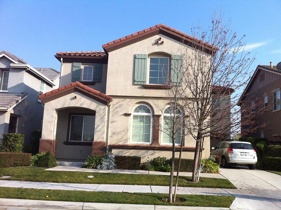 1st image of 16946 Cobble Creek Way
