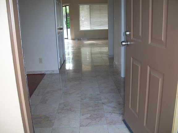 4th image of 8814 Brittany Park Dr