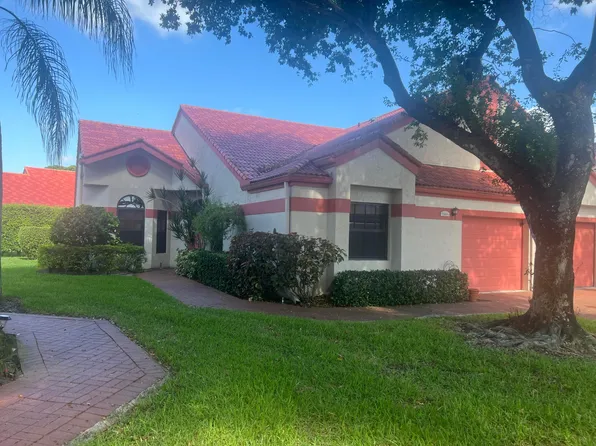 7548 Lexington Club Boulevard Apt A, Delray Beach, FL 33446