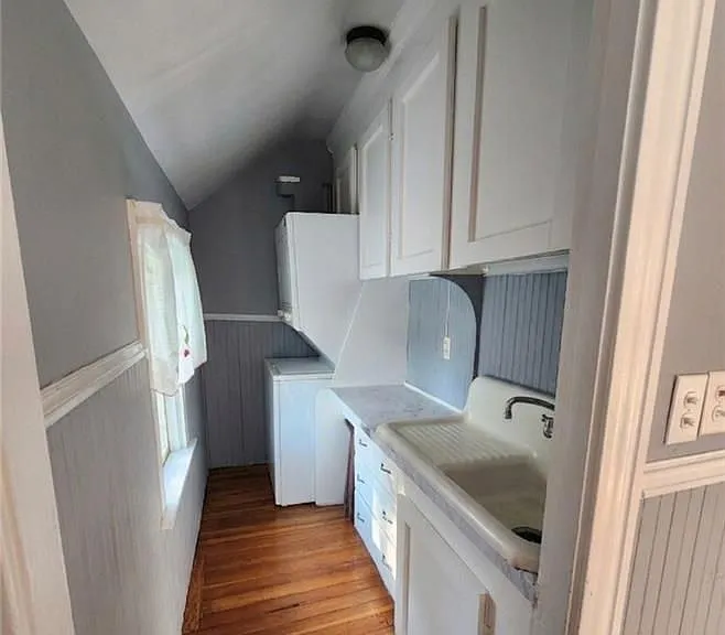 109 Cleveland St — Photo 2