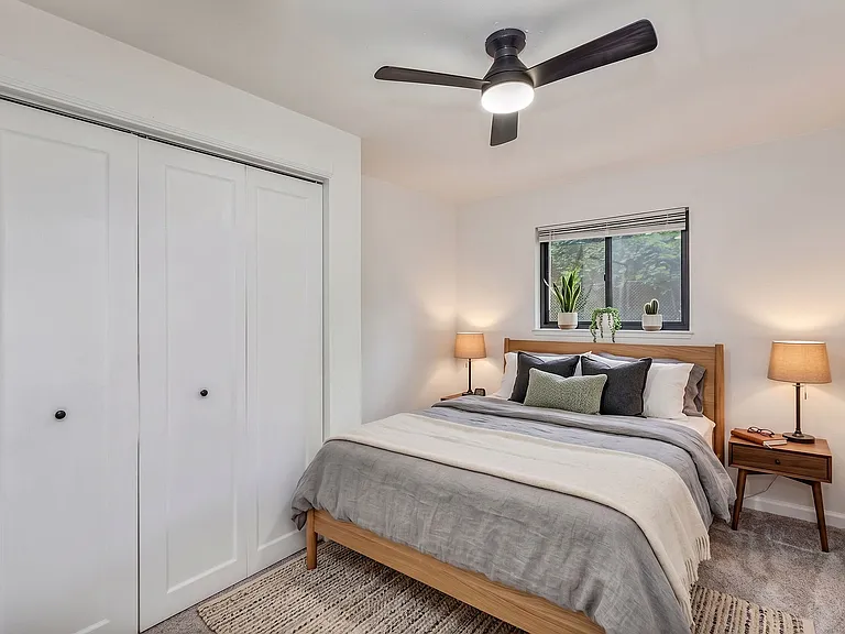 2535 Lysle Ln #2B — Photo 10