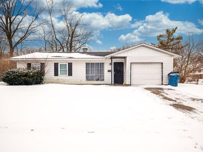 8421 Georgiana Ln, Indianapolis, IN, 46226