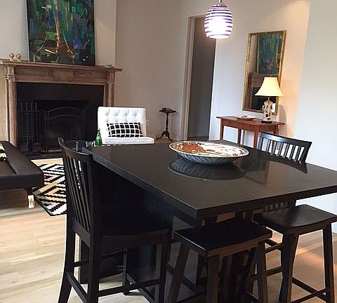 granite kitchen island