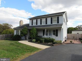 78 S Limerick Rd, Royersford, PA 19468