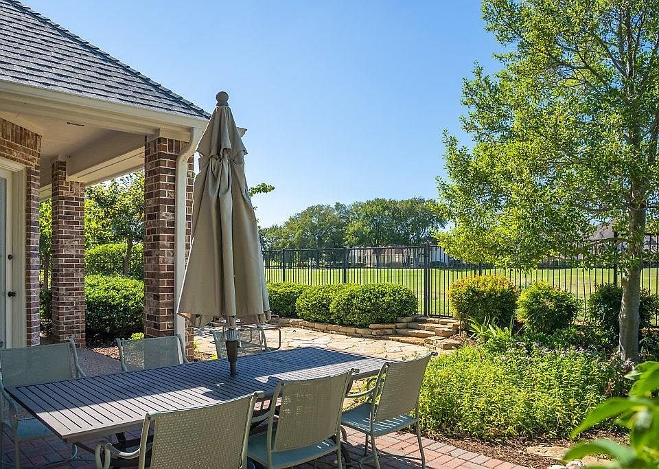 1st image of 642 Chandon Ct