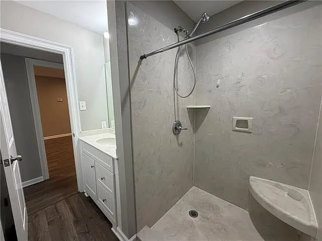 812 Urbandale St #C — Photo 9