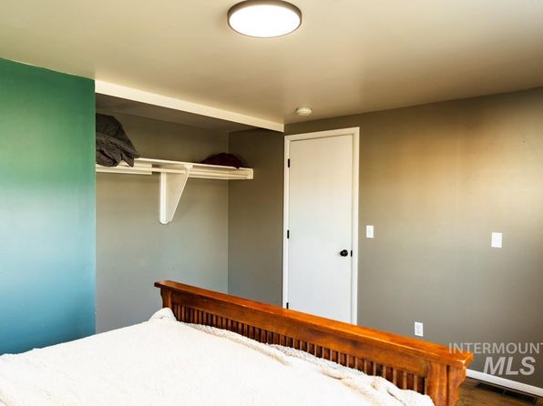 boise-idaho-79651079 picture