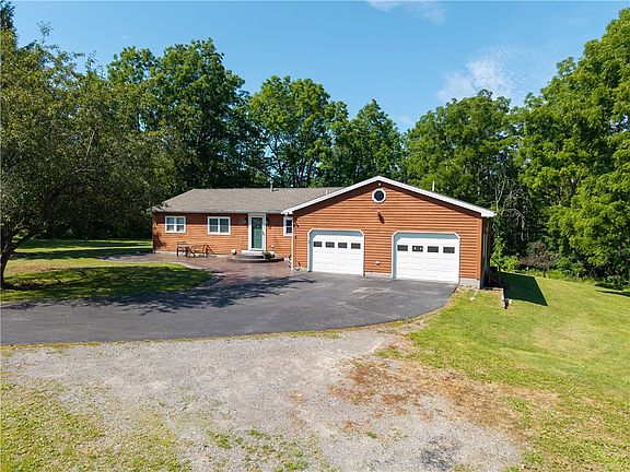 2nd image of 5452 Federal Rd