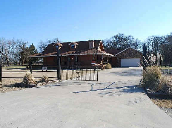 3rd image of 3344 County Road 412