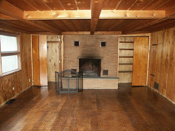 5th image of 420 Mariemont Dr E