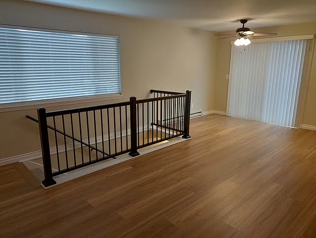 2394 W Fairway Dr — Photo 3