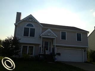 1st image of 594 Thornhill Ct
