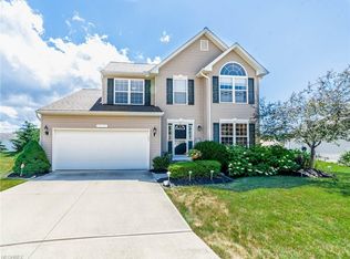 4989 Windsford Cir, North Ridgeville, OH 44039