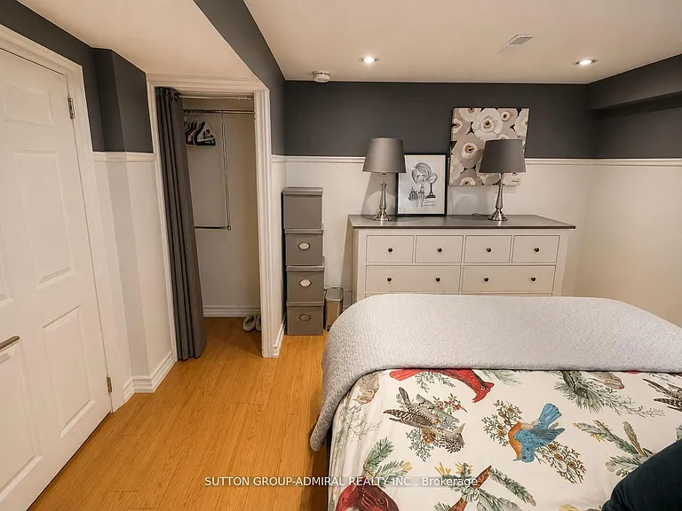 41 Athabaska Ave #BASEMENT — Photo 8