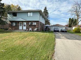 7943 Daniel Ct, Mount Pleasant, WI 53406