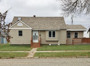 332 Garfield Ave SW, Wadena, MN 56482