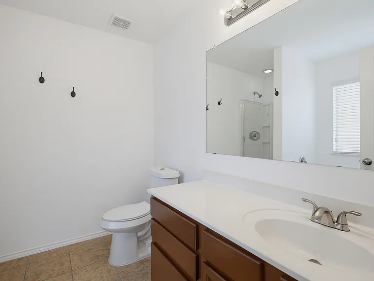 332 Lonestar Gait — Photo 18