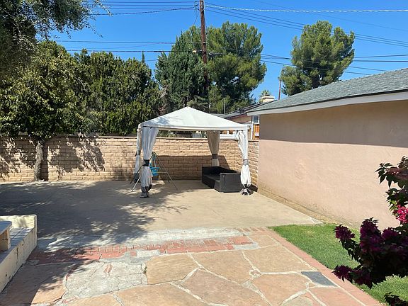 4th image of 22929 Covello St