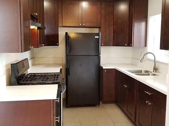 4th image of 101 S Oxford Ave APT 5