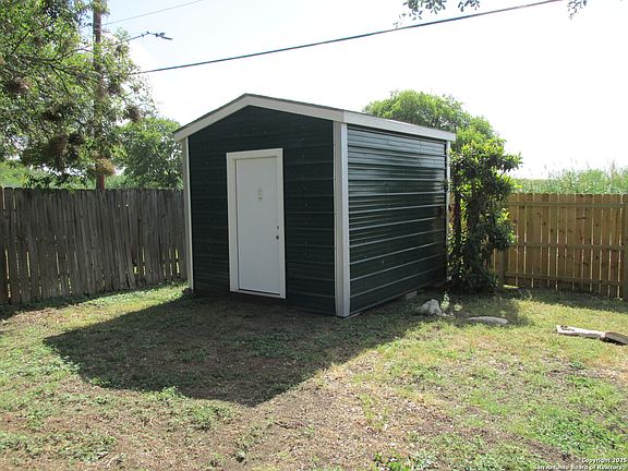 4th image of 4406 N Bayliss