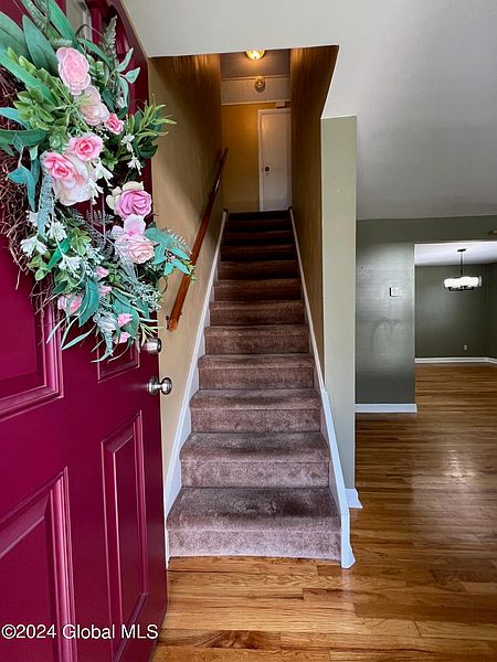 4th image of 53 Reber Street