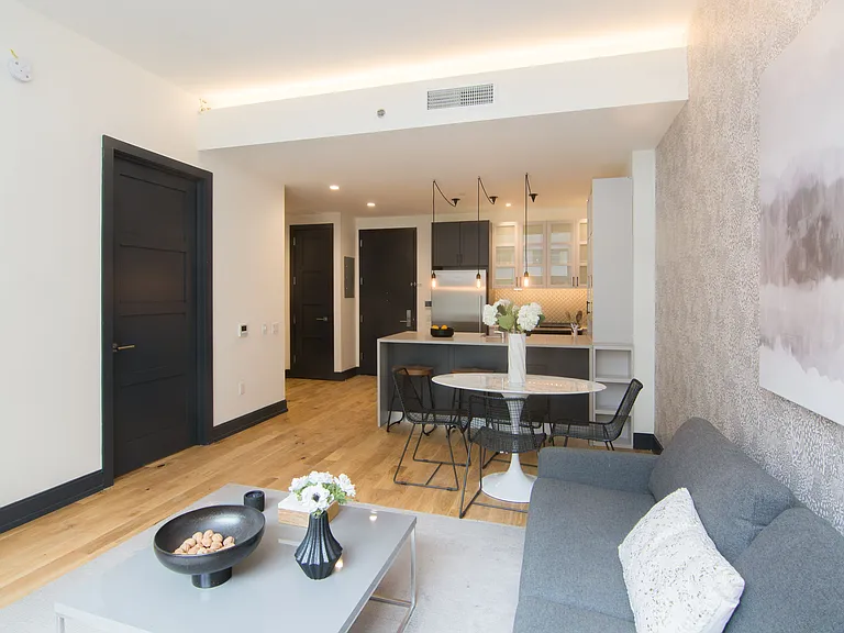 10 Montieth St #615 — Photo 21