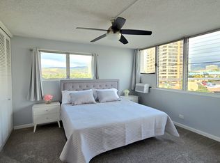 1052 Ala Nanu St, Honolulu, HI 96818