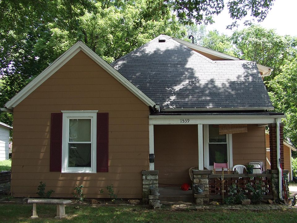1st image of 1539 S Willow Ave