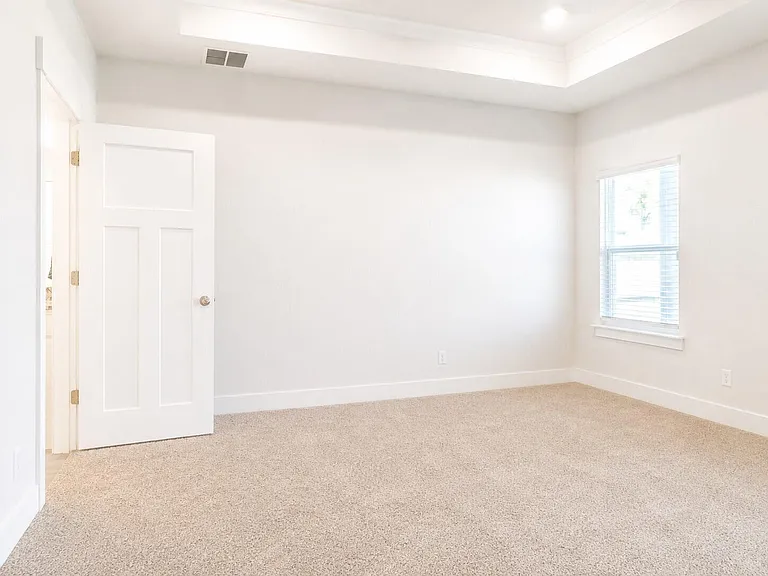 6242 Jenks Dr — Photo 11