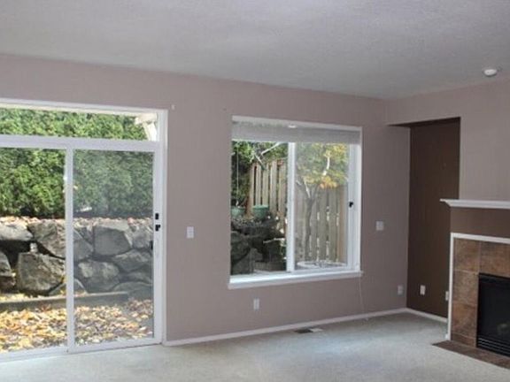 3rd image of 2366 NW 168th Pl