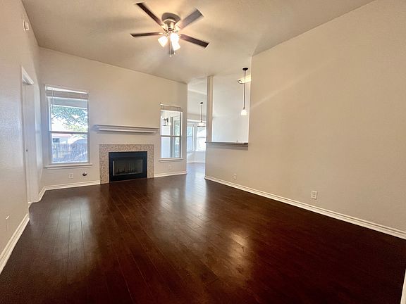 3rd image of 157 Granite Shoals Dr