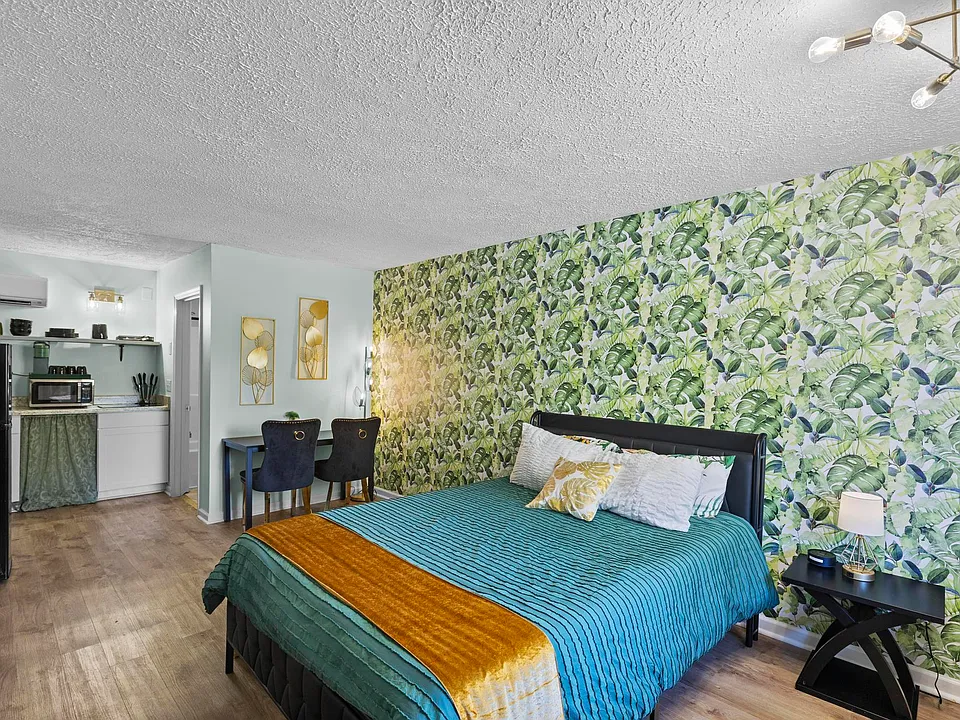 1122 Highway 210 #7