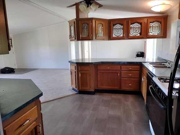 Kitchen to living room area