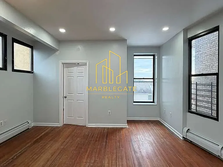 150 Broad St #2BB — Photo 9