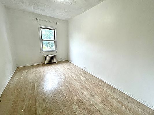 4th image of 22-48 35th St #2R
