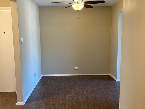4th image of 8743 S Roberts Rd #3C