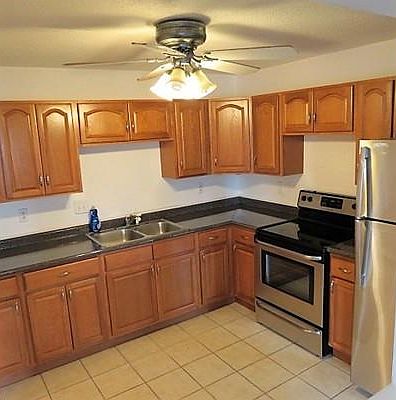 5th image of 200 Cove Way Unit 416