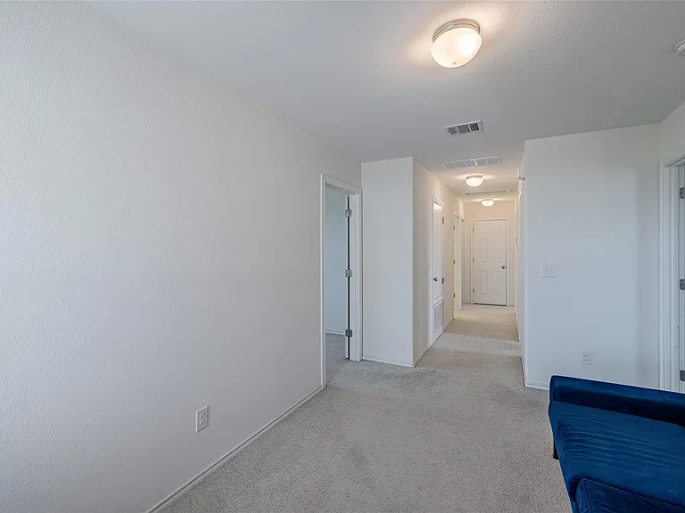 6300 Routenburn St — Photo 18