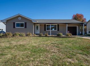 1020 S Mesa Dr, Peoria, IL 61607