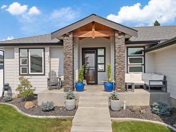 4210 W Pine Cliff Dr, Spokane, WA 99208