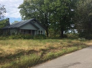 8047 W Brown Rd, Cave Springs, AR 72718