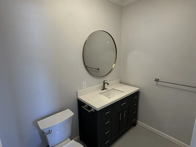 1225 S Plymouth Blvd #1225 — Photo 7