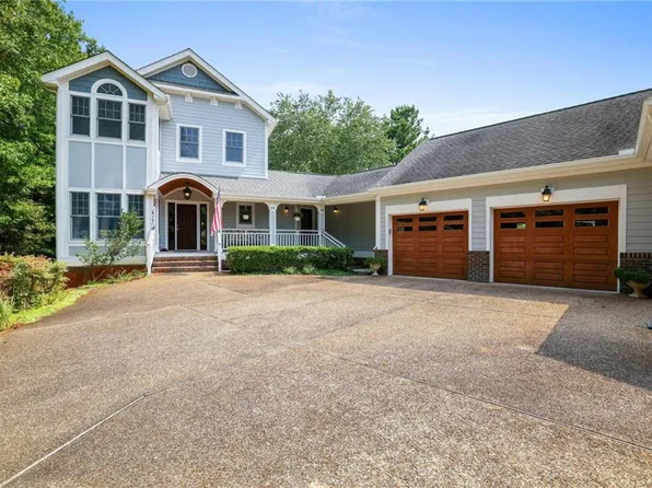 207 Megan Loop S, Hertford, NC 27944