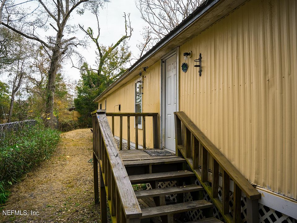 2nd image of 8759 NUSSBAUM Drive