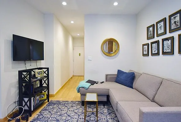 Rented by Bold New York | media 17