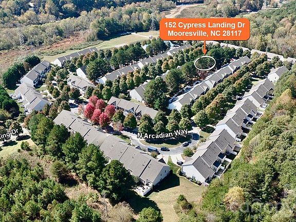 4th image of 152 Cypress Landing Dr